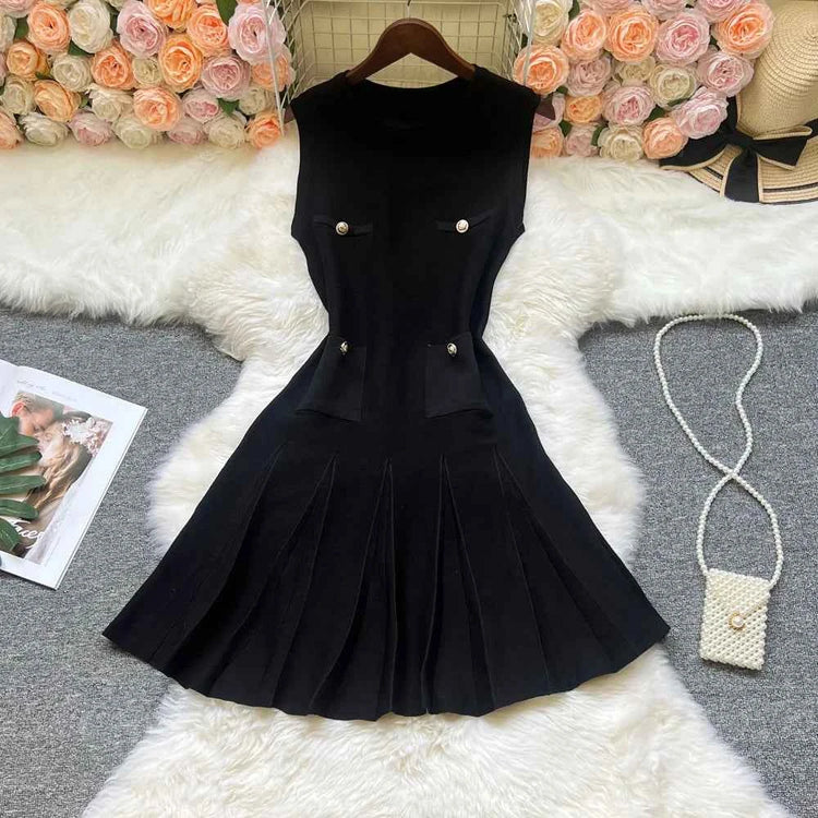 Summer Pleated Short Dress Women O-neck Slim Waist A-line Party Dress Streetwear Lady Outfits.