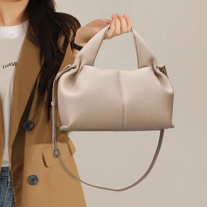 Fashionable Handbag for Women. Retro and High-end Handbag. Simple and Versatile Crossbody Bag.