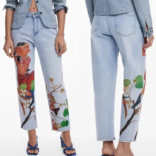 Women’s jeans, contrasting color print, elastic casual designer style cropped pants.