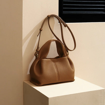 Fashionable Handbag for Women. Retro and High-end Handbag. Simple and Versatile Crossbody Bag.