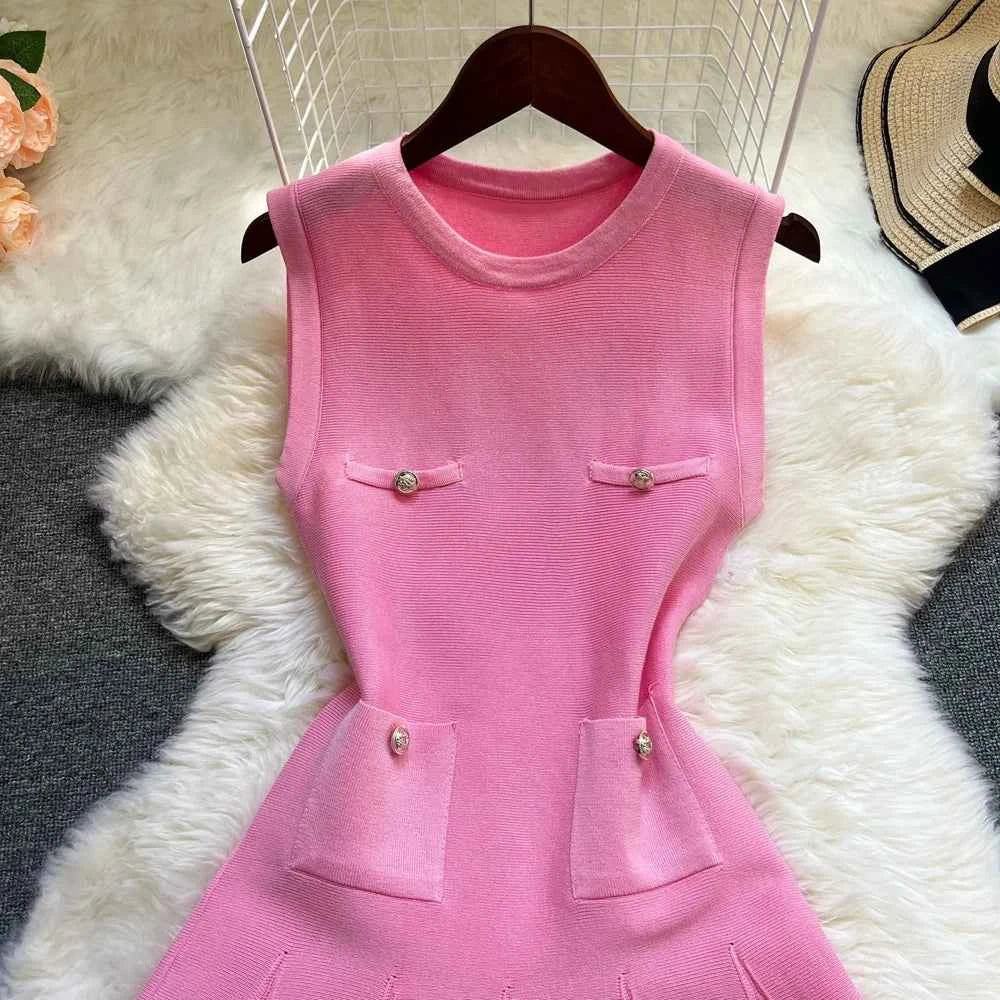 Summer Pleated Short Dress Women O-neck Slim Waist A-line Party Dress Streetwear Lady Outfits.
